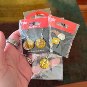 Pittsburgh Pirates Logo Glitter Earring, necklace, and pin set